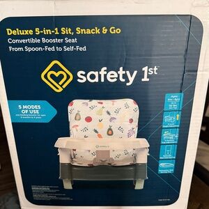 Safety 1st Deluxe 5-in-1 Sit, Snack & Go Booster Seat - Multicolor